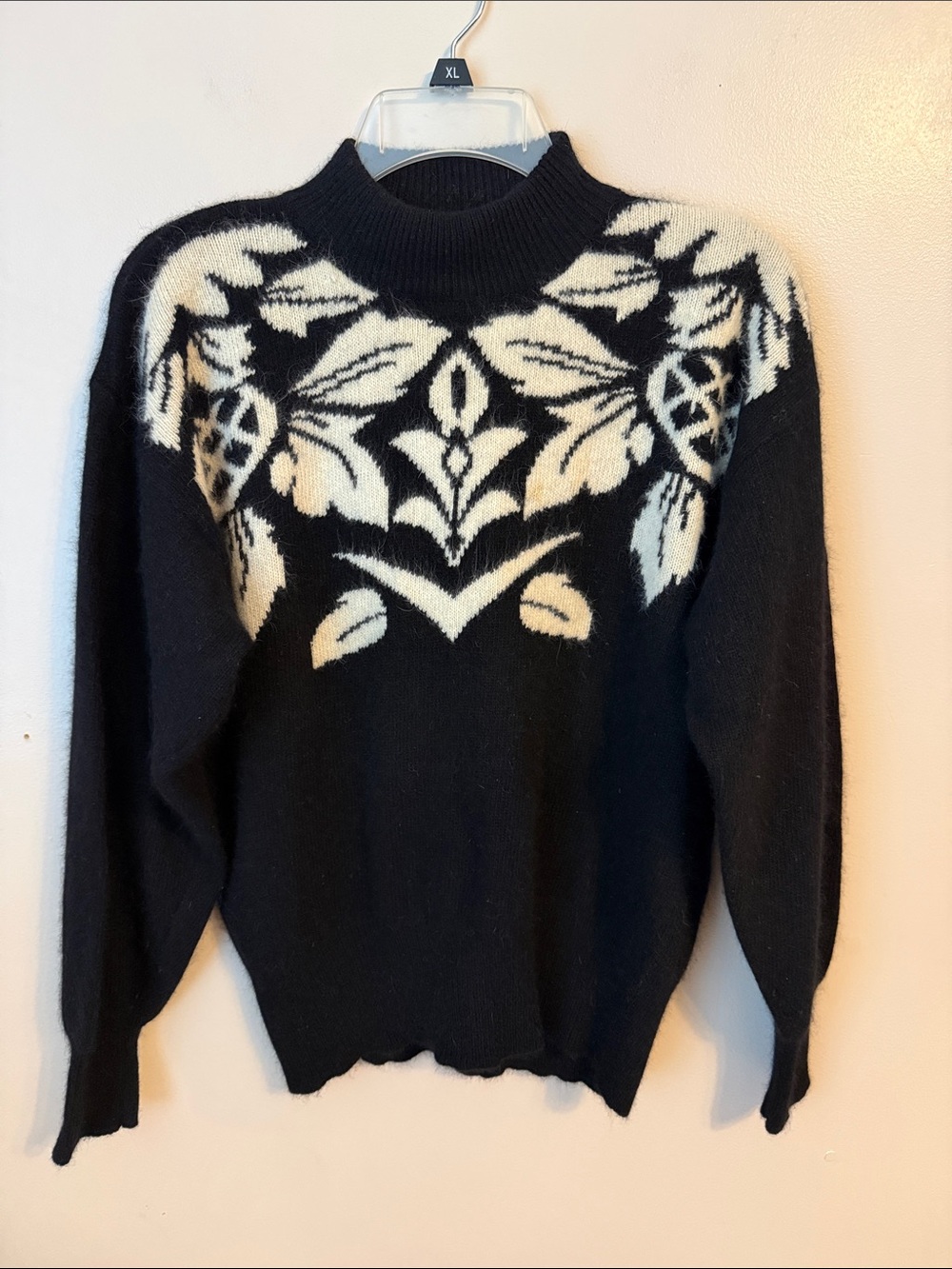 Le Moda Lambswool & Angora Patterned Sweater Black/Cream Super soft! Size Large